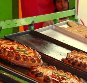 Roscas de Reyes, King's Day bread