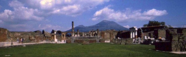 Vesuvius smolders less than 5 miles behind Pompeii