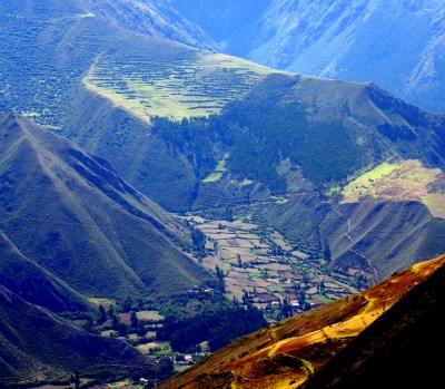 06 Farms and mountains near Chinchero IMG_6950