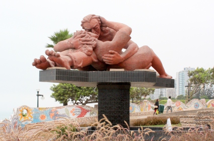 "The Kiss", by sculptor Victor Delfin, in the Parque Del Amor on Lima's oceanfront.