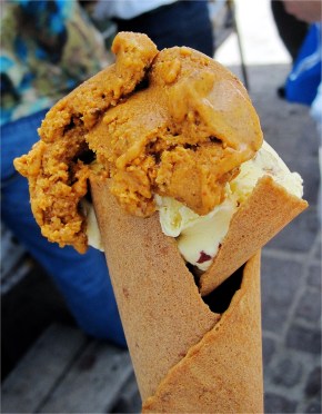 Chili ice cream, Zócalo, Dolores Hidalgo 
