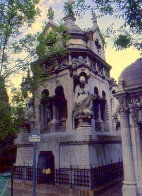 Père Lachaise cemetery