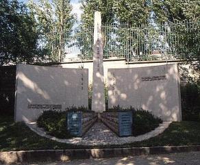 Bergen-Belsen memorial, Père Lachaise cemetery