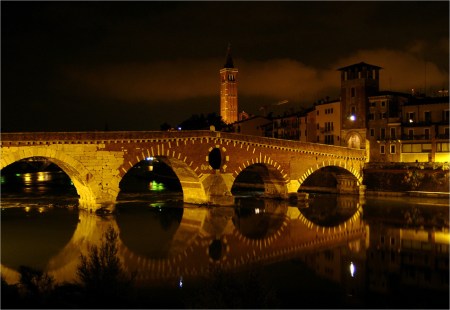 Castelvechio bridge, Verona, Italy