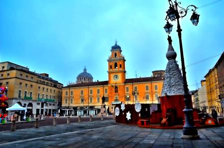 Palazzo del Governatore, Piazza Giuseppe Garibaldi, Parma, Italy.